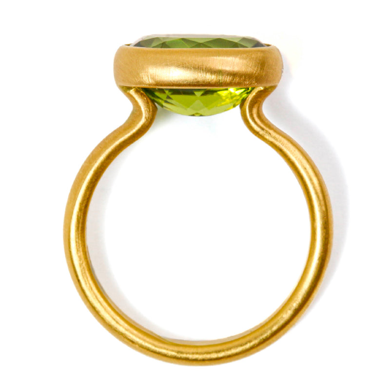 ペリドット "プリンセス" リング PERIDOT
