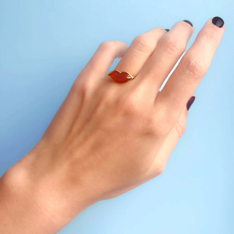 カーネリアン "テンダー・キス" リング CARNELIAN